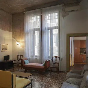  Apartamento Melusina Rialto Historical Center